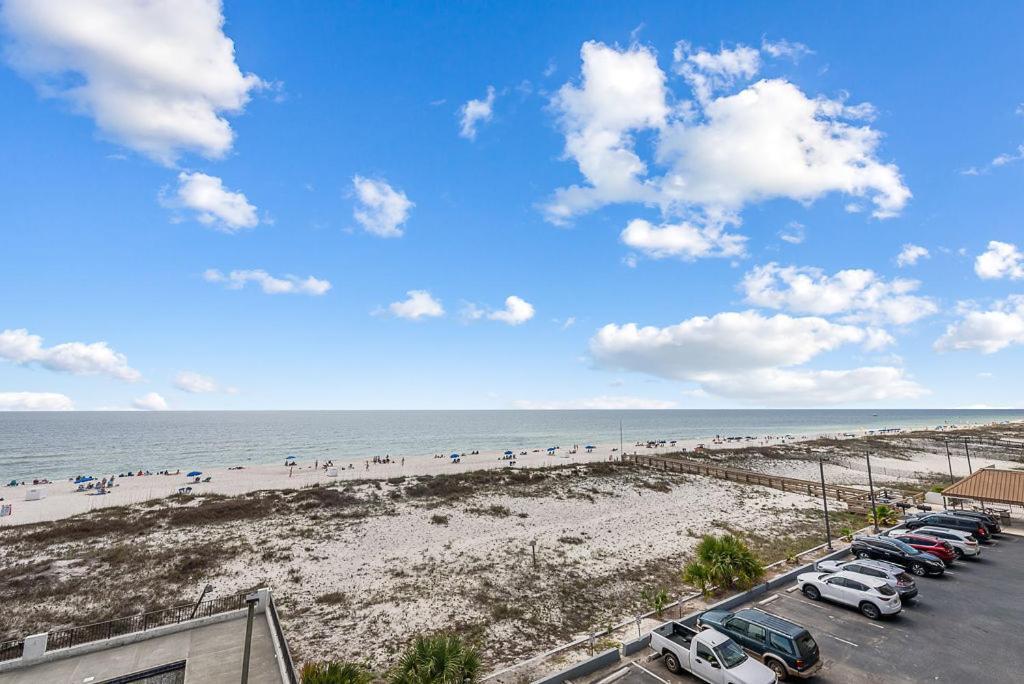 Island Winds East 308 By Albvr - Beautifully Renovated Beachfront Condo & Steps Away From Hangout & More! Gulf Shores Exteriér fotografie